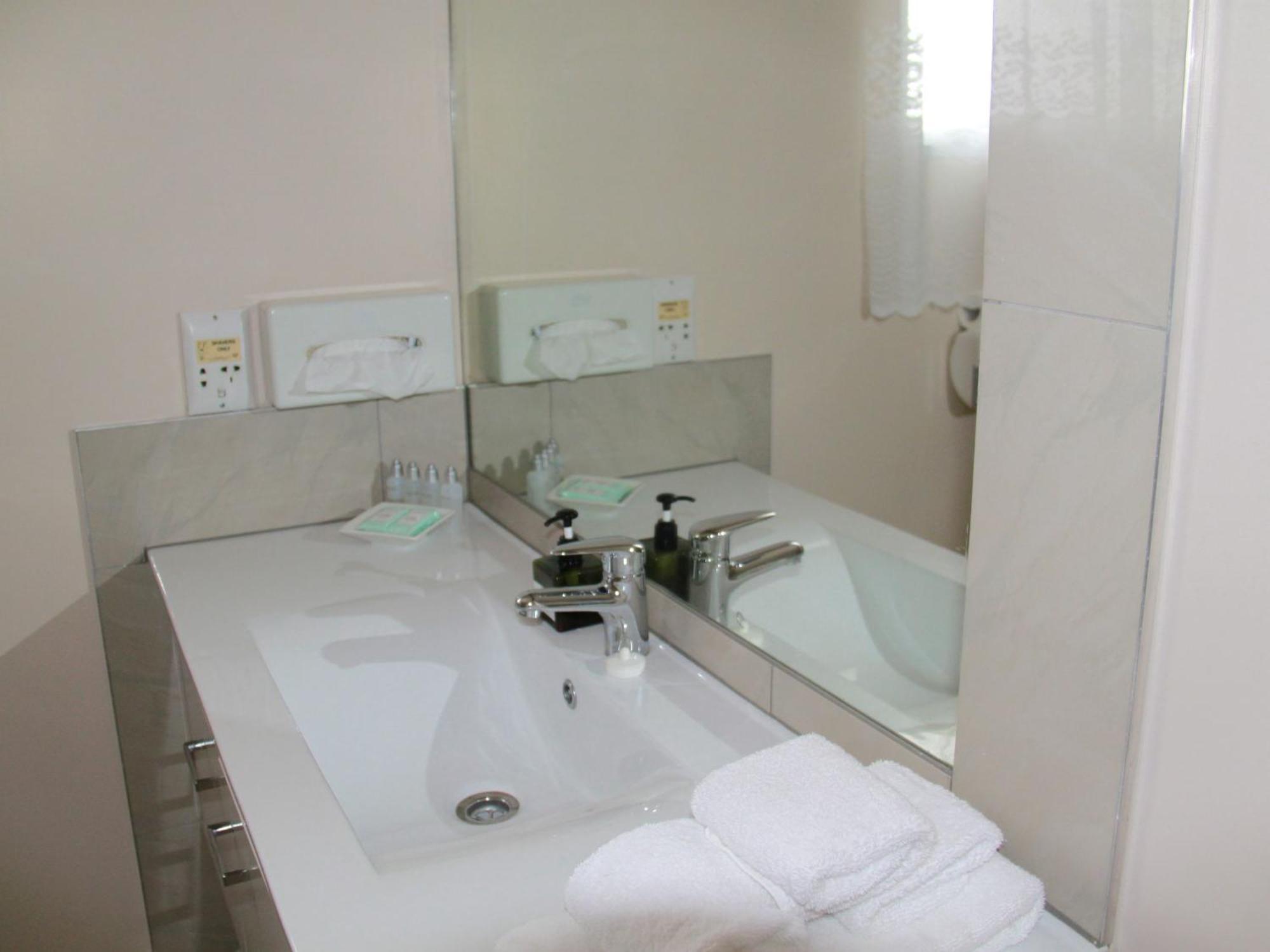 อะซูเร คาเมลอต อาร์ม มอเตอร์ลอดจ์ Motel โอ๊คแลนด์ ห้อง รูปภาพ