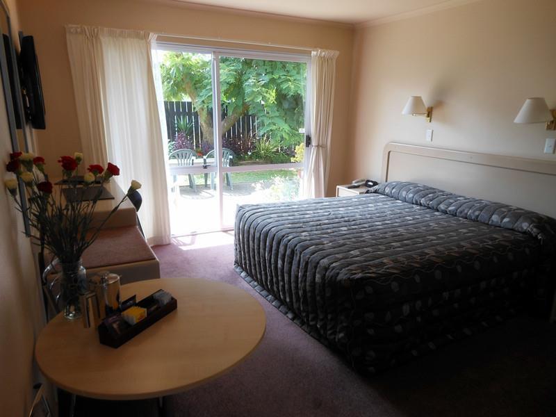 อะซูเร คาเมลอต อาร์ม มอเตอร์ลอดจ์ Motel โอ๊คแลนด์ ภายนอก รูปภาพ