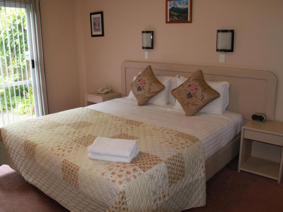 อะซูเร คาเมลอต อาร์ม มอเตอร์ลอดจ์ Motel โอ๊คแลนด์ ห้อง รูปภาพ